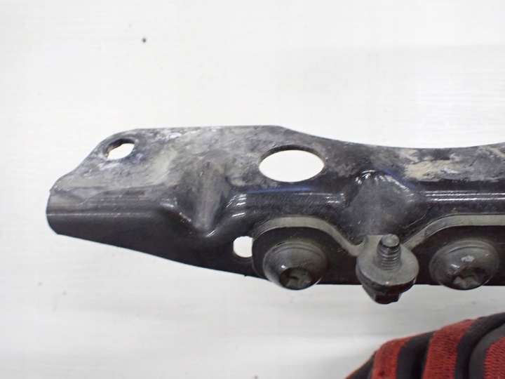 фото №11, Петля левый капота mercedes w221 a2218800328 c041