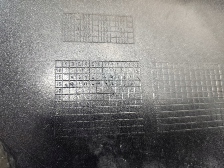 фото №11, Спойлер dół бампера праві audi q7 ii 4m 4m0 2015-2019 перед оригінал