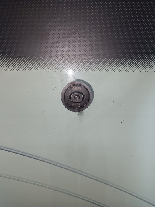 фото №9, Лобове скло seat ibiza 2008-2017 подряпини od двірники
