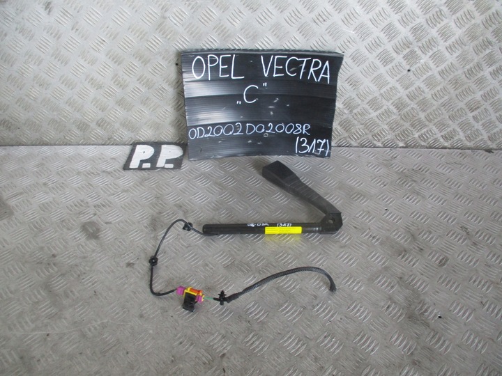 фото №1, Застёжка ремня натяжитель правые перед 13127948f opel vectra c 02-08r.