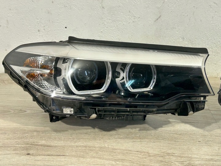 фото №12, Лампа правая bmw g30 g31 комплект 1 7439200-01