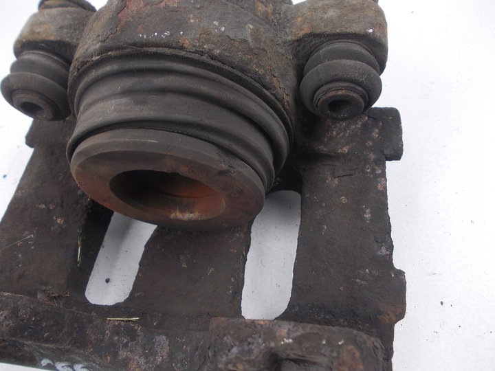 фото №7, Суппорт тормозной переднее kia carnival 1 2,9 tdi 2,9 td