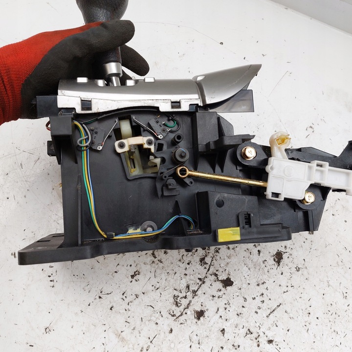 фото №9, Mitsubishi eclipse 4 4g 2,4 автомат домкрат ручка вибірник зміни коробки передач