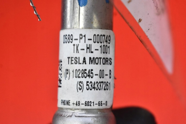 фото №8, Патрон/заряд пиротехнический капота правое 1028545-00-b tesla модель s 12-20