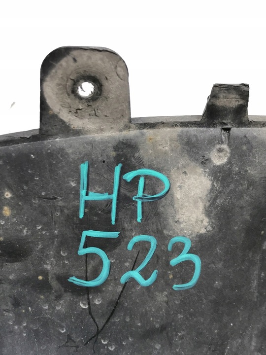 фото №14, Mercedes c клас 205 amg накладка бампера зад хром a2058853103