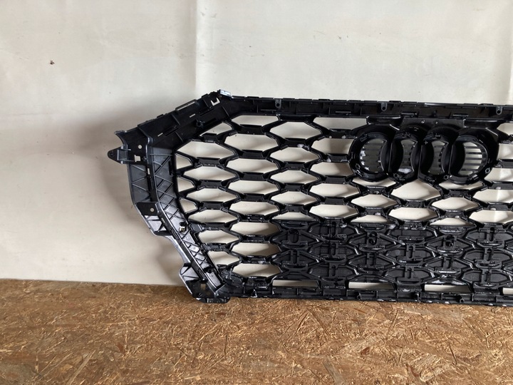 фото №10, Решётка решётка радиатора audi q3 83a s-line 83f853651 b c