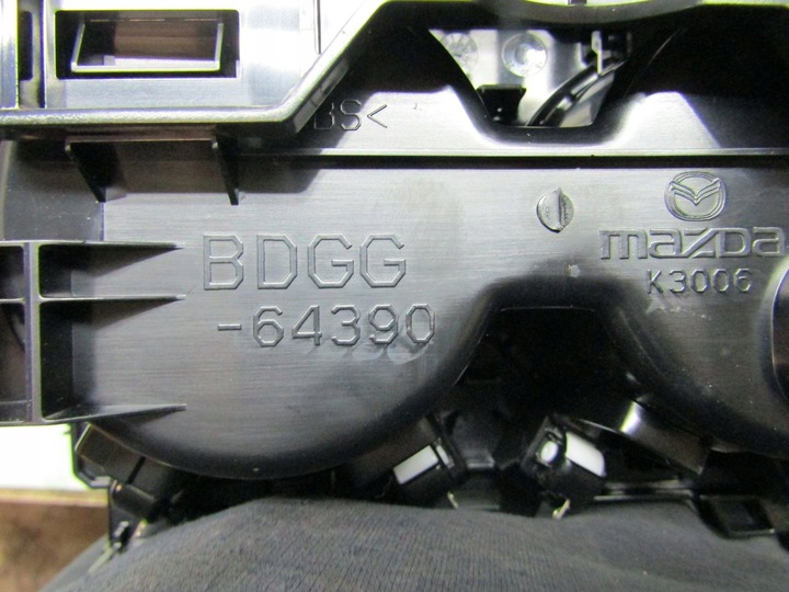 фото №9, Mazda 3 bp iv 20r тримач na напій напої чашка чашки бардачок bdgg-64390