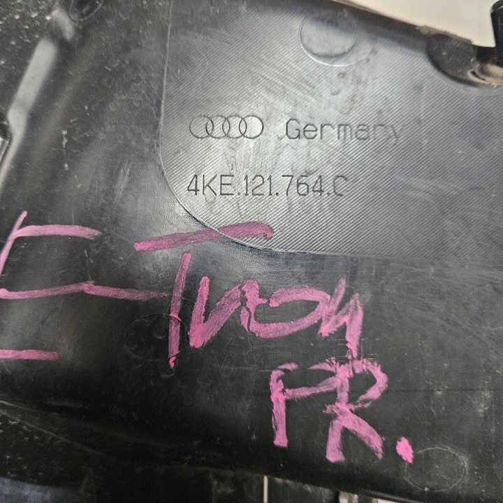 фото №8, Впуск кермо повітря права 4ke121764c audi e-tron e tron