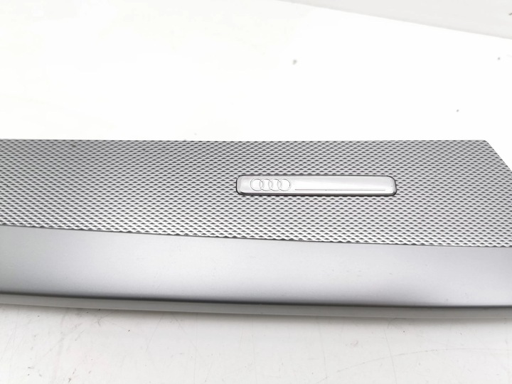 фото №15, Audi a3 8y 2023 рамка бардачка панели распределительной