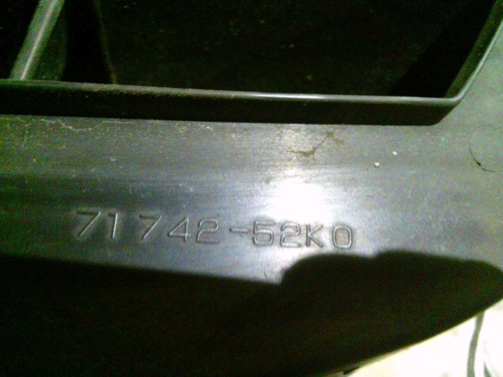 фото №9, Opel agila b 11r решётка радиатора решётка 71742-52k0 71741-52k1