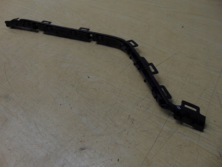 фото №9, Ползун крепление бампера зад правый vw passat b8