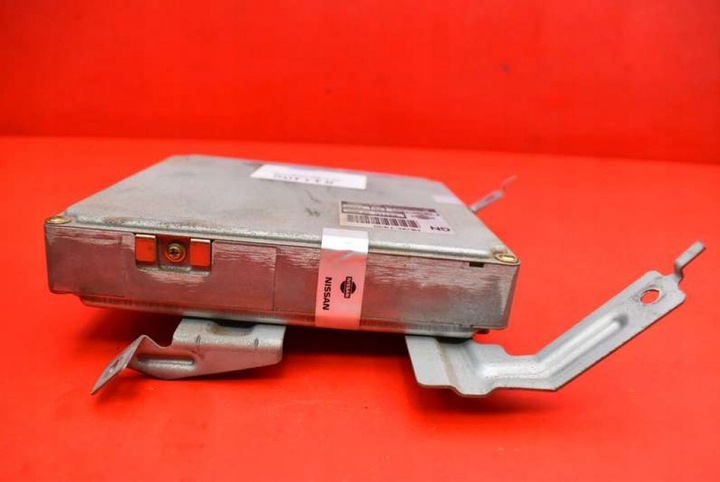 фото №5, Блок управления 23710-0f300 mecm-7930 ford maverick 1 i 2.4 124 km 4x4 94-96