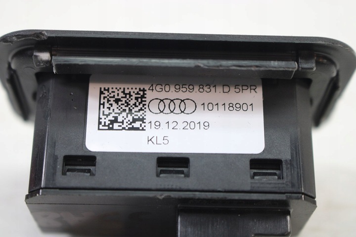 фото №7, Audi a4 a5 q5 q7 кнопка багажника 4g0959831d 4g0 959 831 a кнопки клапан
