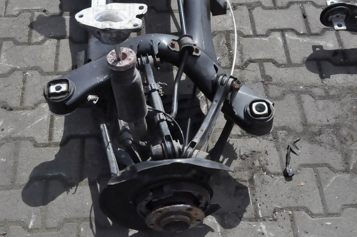 фото №7, Bmw 4 f32 430i 2.0 16v 252km підвішування балка зад амортизатори ступиці