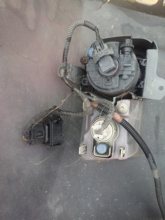 фото №14, Toyota prius iii 09-11 бампер перед колір червоний 3r3