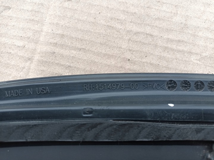 фото №5, Tesla 3 рестайлінг скло кузовна задня права зад