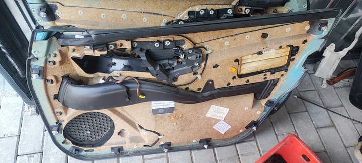 фото №8, Обивка обшивки дверь чёрная кожа mercedes w220