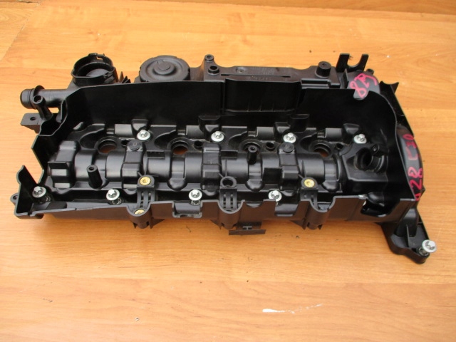 фото №7, Bmw f20 f10 f22 f30 d n47 крышка клапанов 8570828 8570829