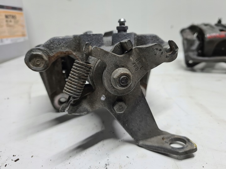 фото №5, Hyundai kona суппорт тормозной левый зад 4x4