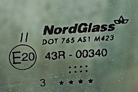 фото №3, Citroen xsara picasso 1.8 16v 03 r скло лобове передня