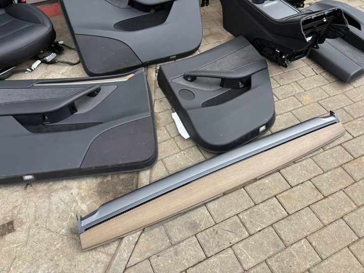 фото №10, Tesla модель y сидіння сидіння салон обшивки шкіра 2024r. eu.