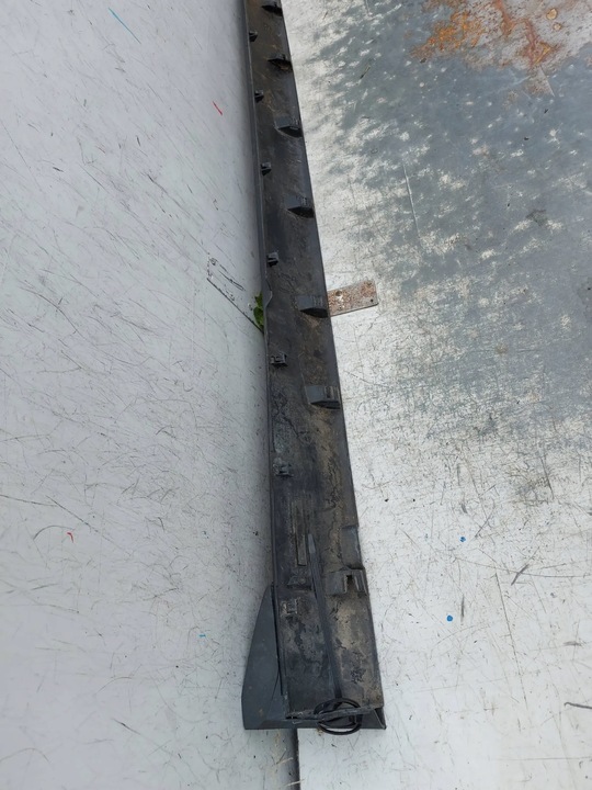 фото №10, Dodge challenger 15- ліва планка порогова поріг накладка