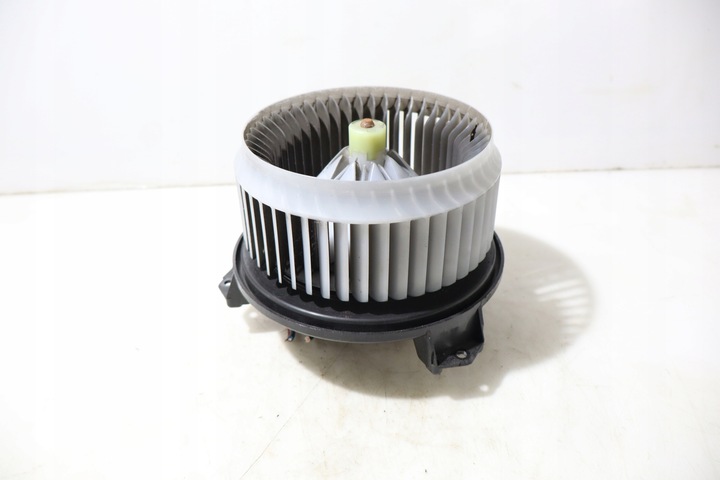 фото №1, Воздуходувка воздуховод toyota rav4 iii рестайлинг 2.2d4d