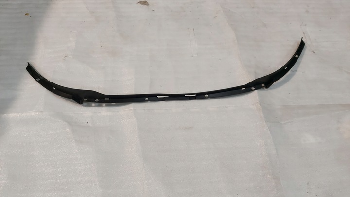 фото №1, Спойлер накладка нижня бампера передньої перед бампер переднє volvo v40