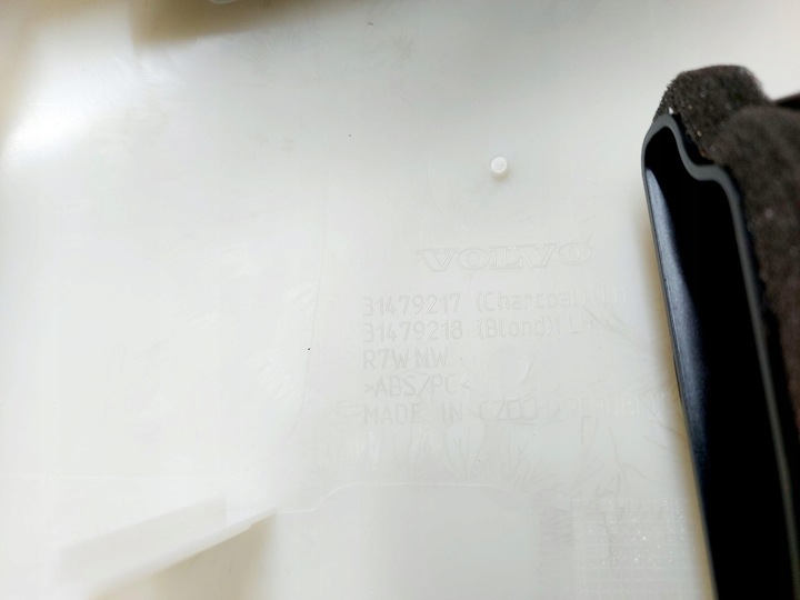 фото №8, Volvo v60 ii 21r. обшивка защита стойка b левая 31479217