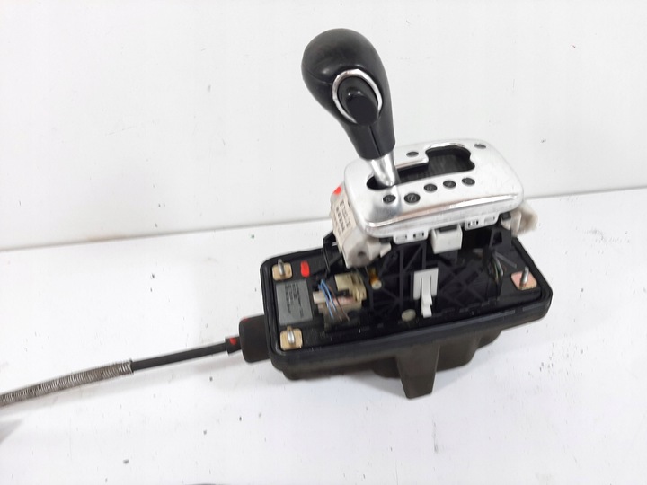 фото №10, Audi a4 b6 2.5tdi 03r вибірник домкрат коробки передач троси автомат 8e1713111j