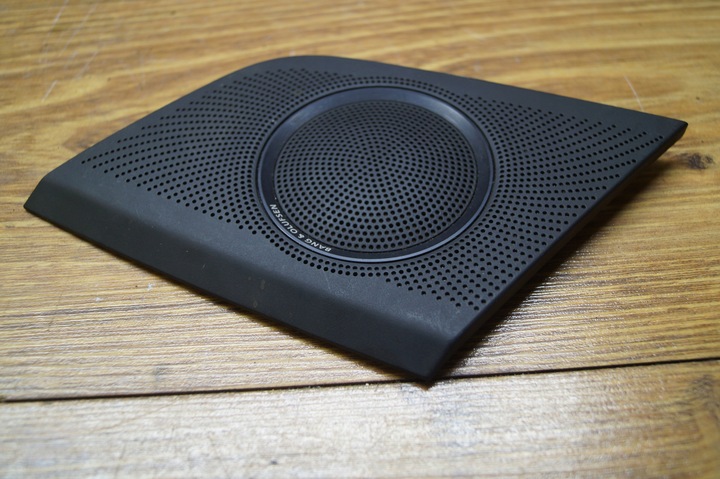 фото №6, Маскувальна накладка динаміка ліва b&o audi a5 8t 8t0857227a