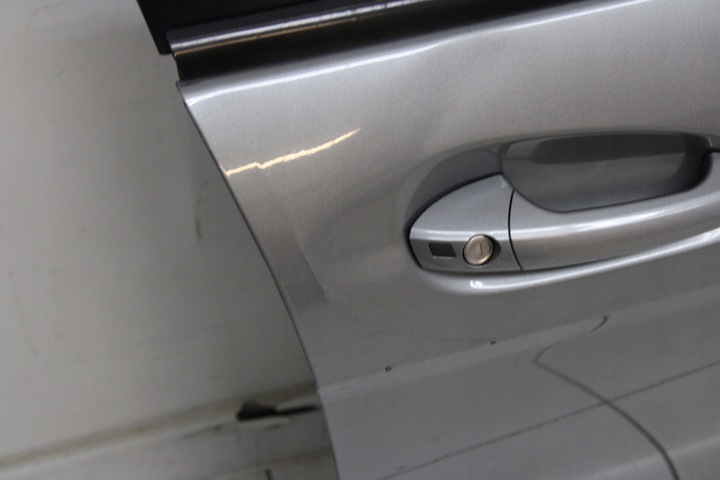 фото №8, Дверь правые передние правый перед mercedes-benz c класс w204 07r- 792