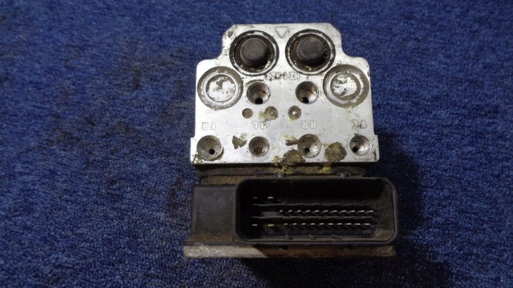 фото №7, Главный тормозной цилиндр модуль управления abs 51786687 alfa romeo 159 2005-2011r.