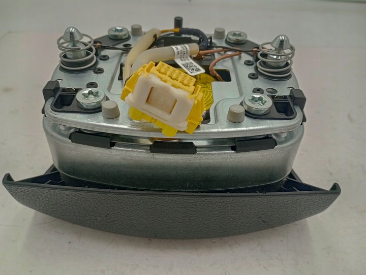 фото №10, Подушка водителя vw tiguan 5n0880201a + жгут 1k0971584