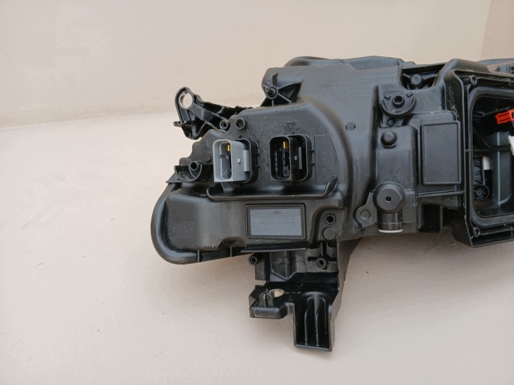 фото №13, Peugeot 308 iii 3 t10 2021- фара led передняя правая правое перед 9851673580