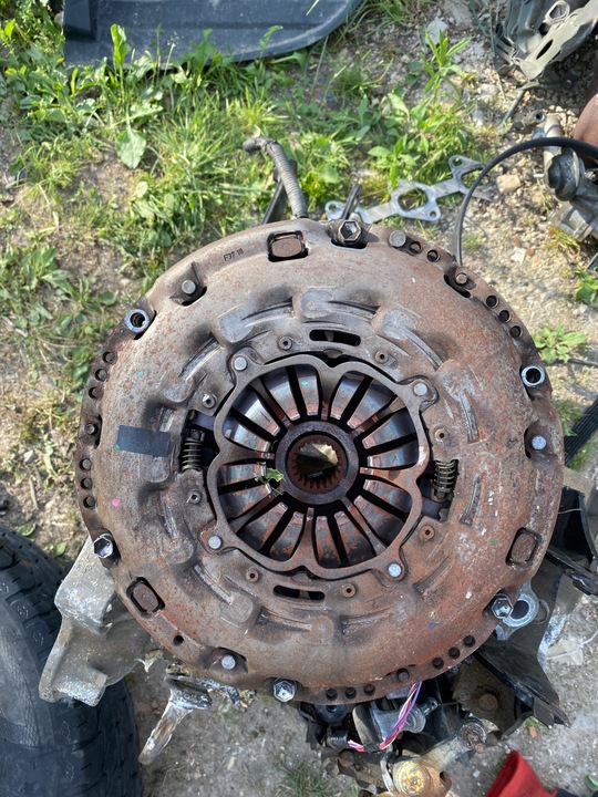 фото №1, Колесо двомасовий зчеплення toyota avensis t27 2.0 2.2