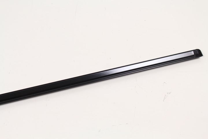 фото №5, Планка дверь mercedes w202 amg 2026980180