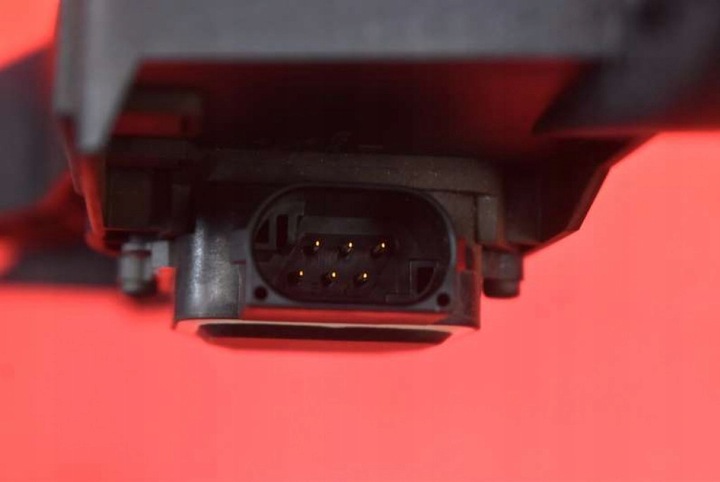 фото №8, Потенціометр педаль газу eu a1643000004 mercedes ml w164 4.0 cdi 306 km