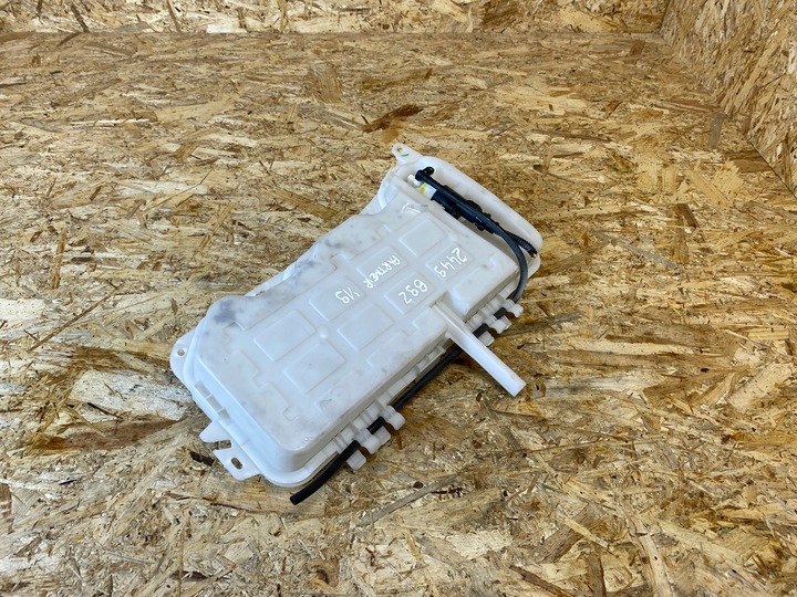 фото №3, Бак жидкости омывателя помпа berlingo partner iv combo e 9817300980