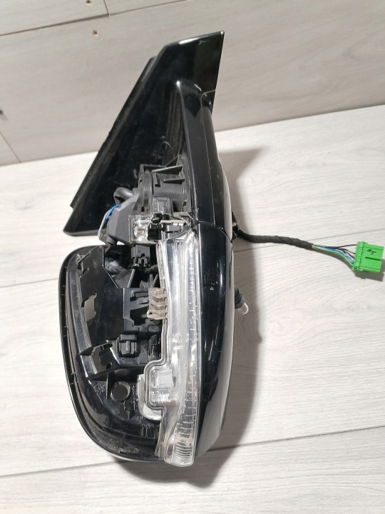 фото №6, Volvo v40 ii 12- дзеркало праве 8 pin -31278139