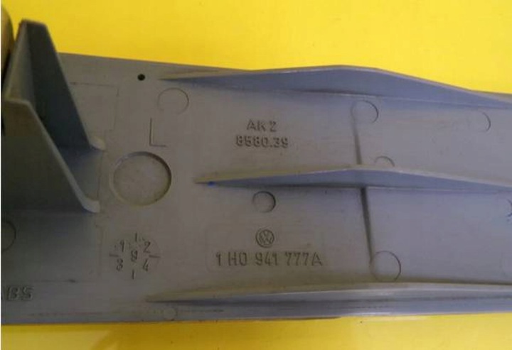 фото №8, Відбивач заглушка лівий vw golf iii 1h0941777a nr48