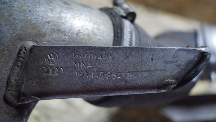 фото №10, Труба интеркулер audi tt 1.8t 06a145894c