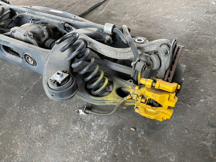 фото №9, W207 e400 мост задний подрамник балка подвешивание зад a2033510605 2073502006 4x4