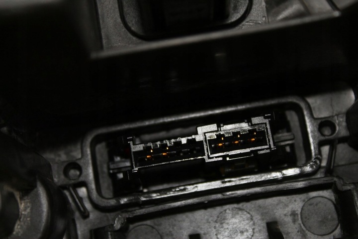 фото №10, Лампа лівий перед audi q7 bixenon 4l0941003a