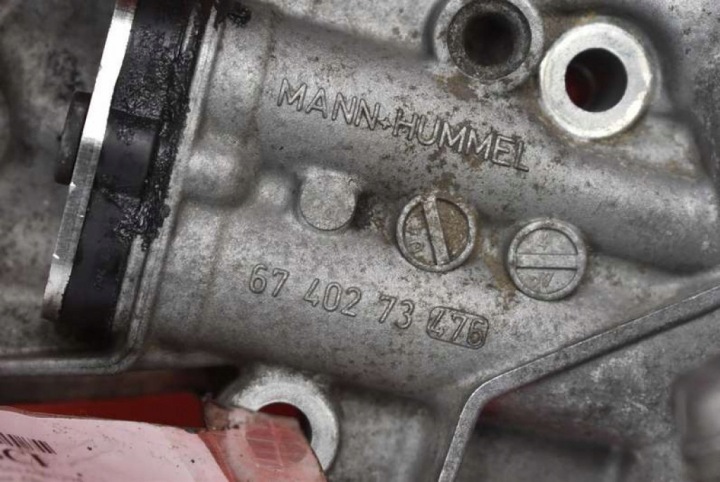 фото №7, Корпус фильтра масла r2721800110 6740273476 mercedes cls c219 w219 3.5 v6
