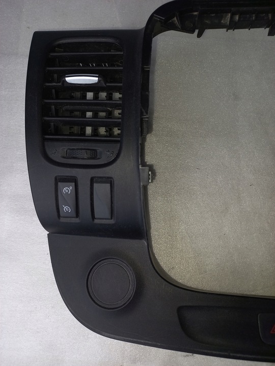 фото №14, Vivaro trafic 3 talento рамка средняя решётка навигация