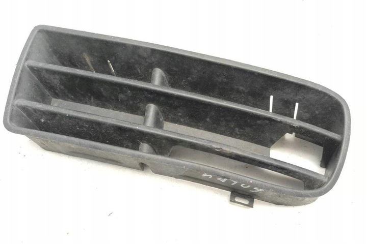 фото №8, Решітка бампера середня vw golf iv варіант 1j5 1j0853665b 1.9l дизель