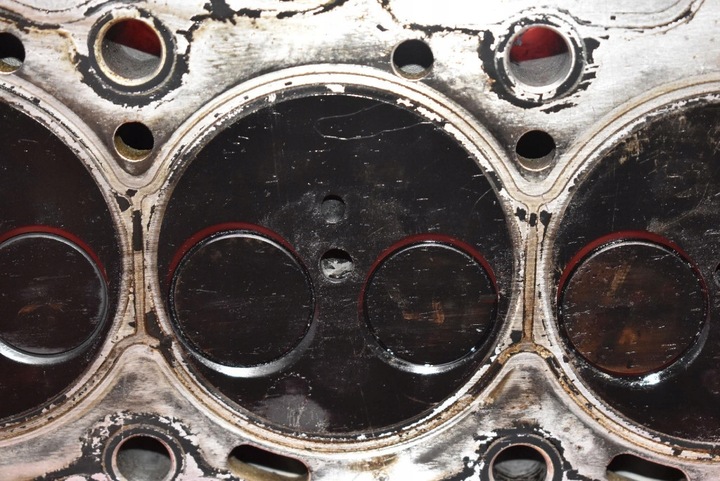 фото №9, Головка двигуна 9684487210 ford focus mk3 1.6 tdci 95 km 11-15