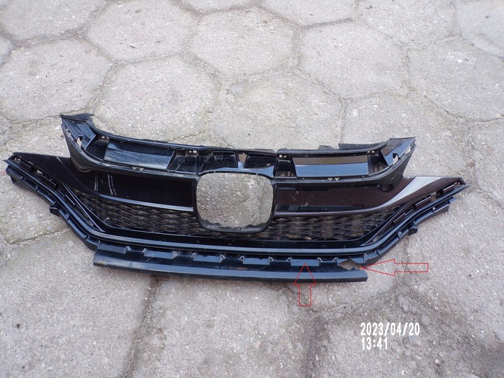 фото №1, Решётка радиатора honda jazz iv динамический 71121-t5b-j5