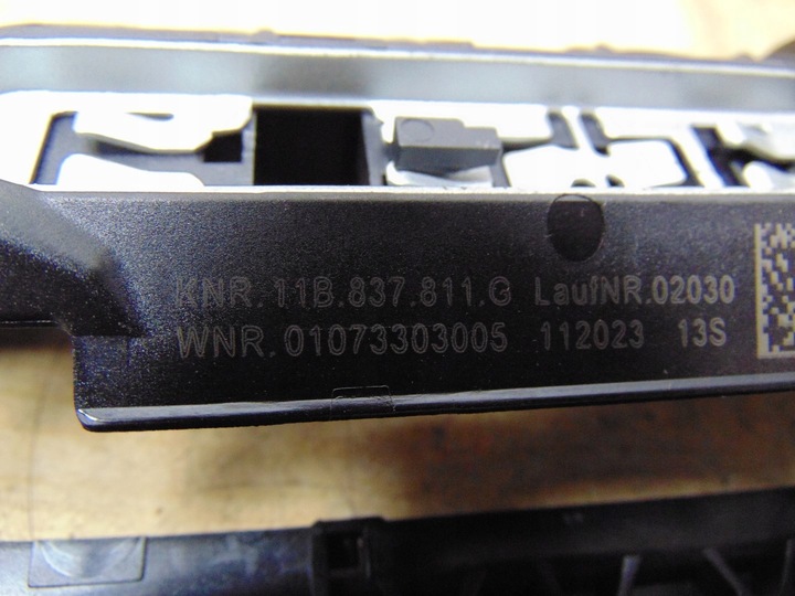 фото №10, Кронштейн крепление ручка vw id4 11b837811g